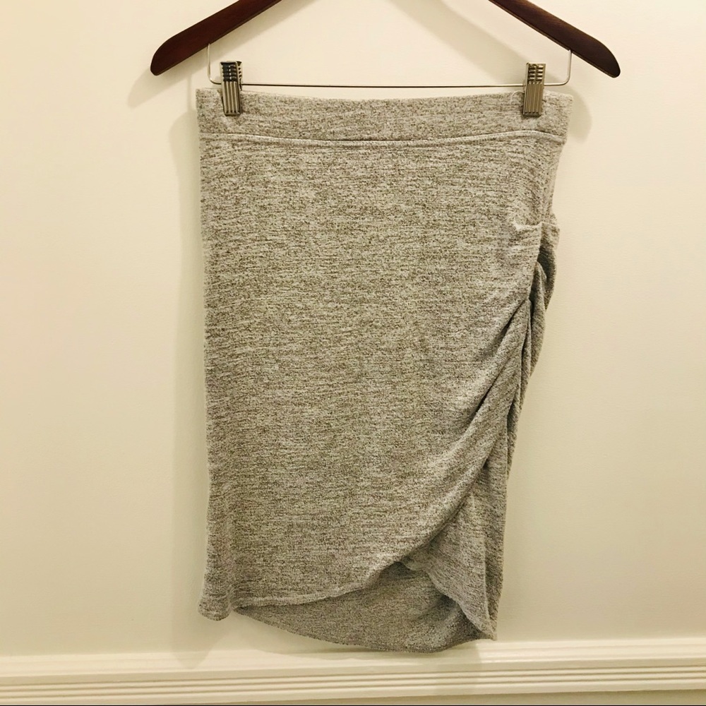Aritzia Wilfred Free Tyra Pencil Skirt gray medium
